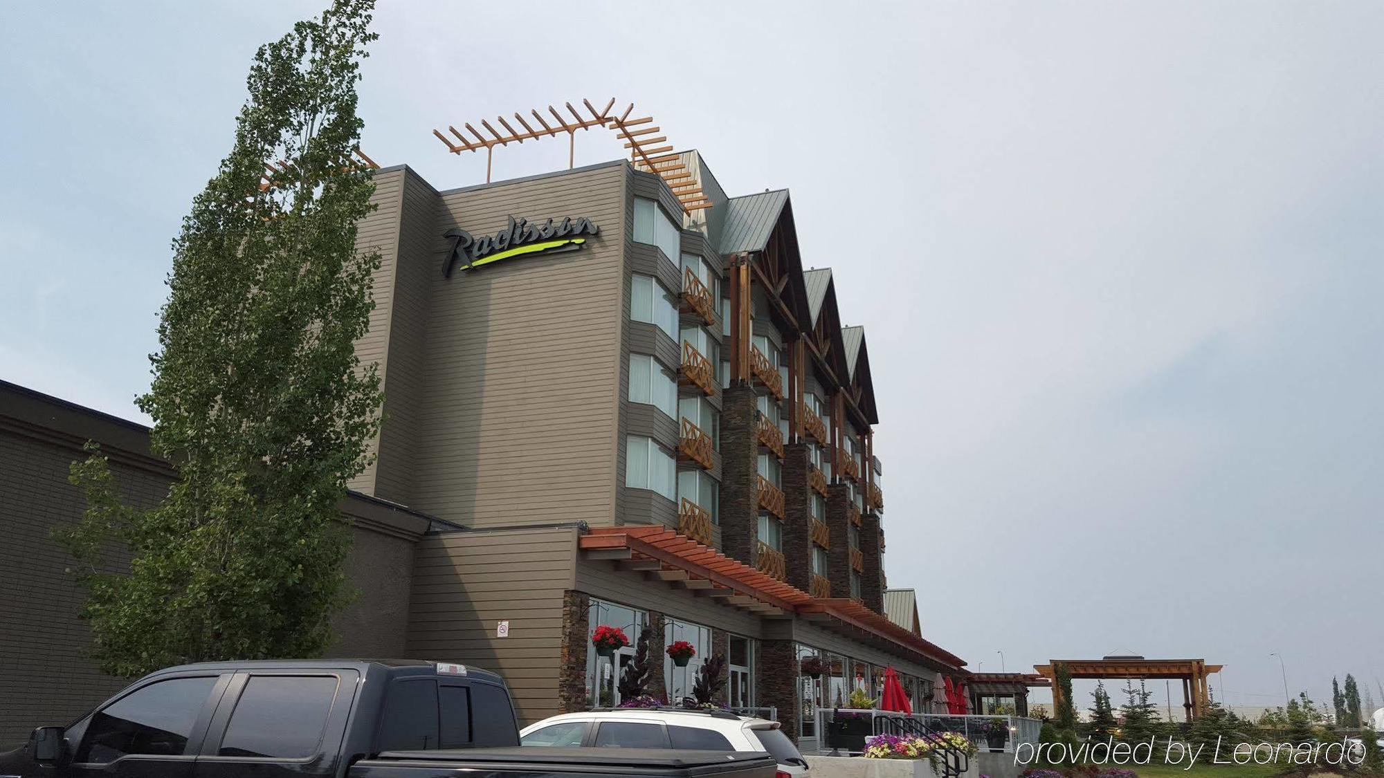 Edmonton Hotel & Convention Center エドモントン エクステリア 写真
